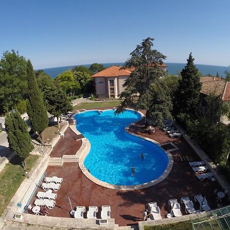 Bisser Hotel - Free Parking - Free Pool Access Balchik Exterior foto