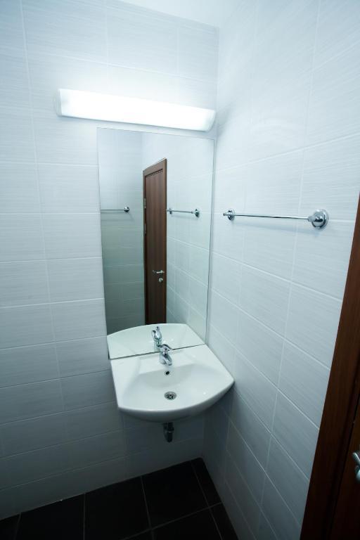 Bisser Hotel - Free Parking - Free Pool Access Balchik Quarto foto